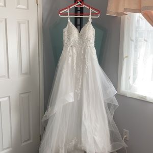 Boho Lace Wedding Dress
